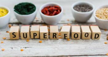 Superfood-Trend: Sind jetzt Gerstengras, Rotes Maca, Quinoa, Spirulina wertlos? ( Lizenzdoku: Shutterstock- iMarzi )