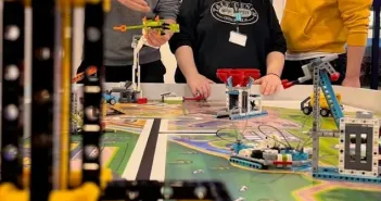First Lego League: dritter Forschungs- und Roboterwettbewerb bei Siemens Karlsruhe (Foto: Siemens)